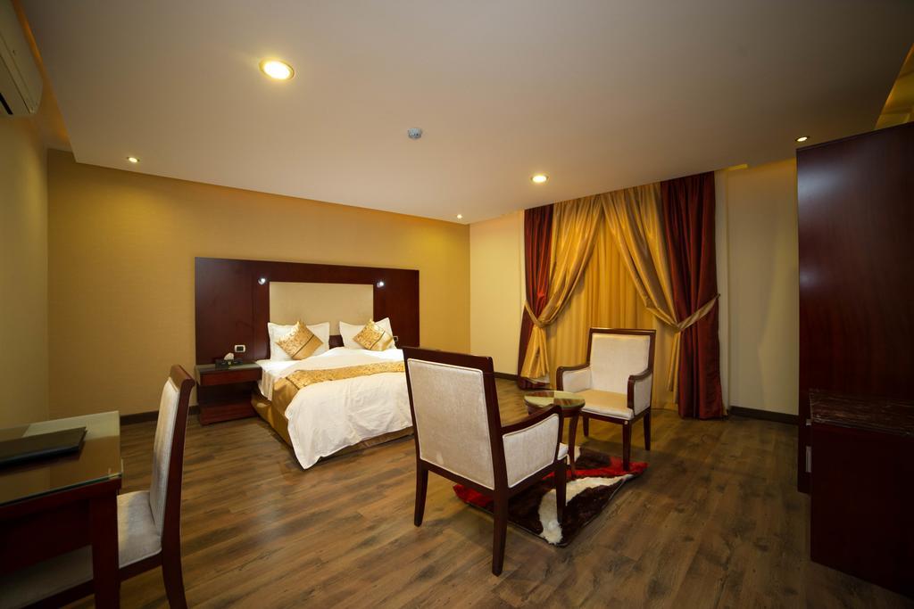 Raoum Inn Buraydah Phòng bức ảnh